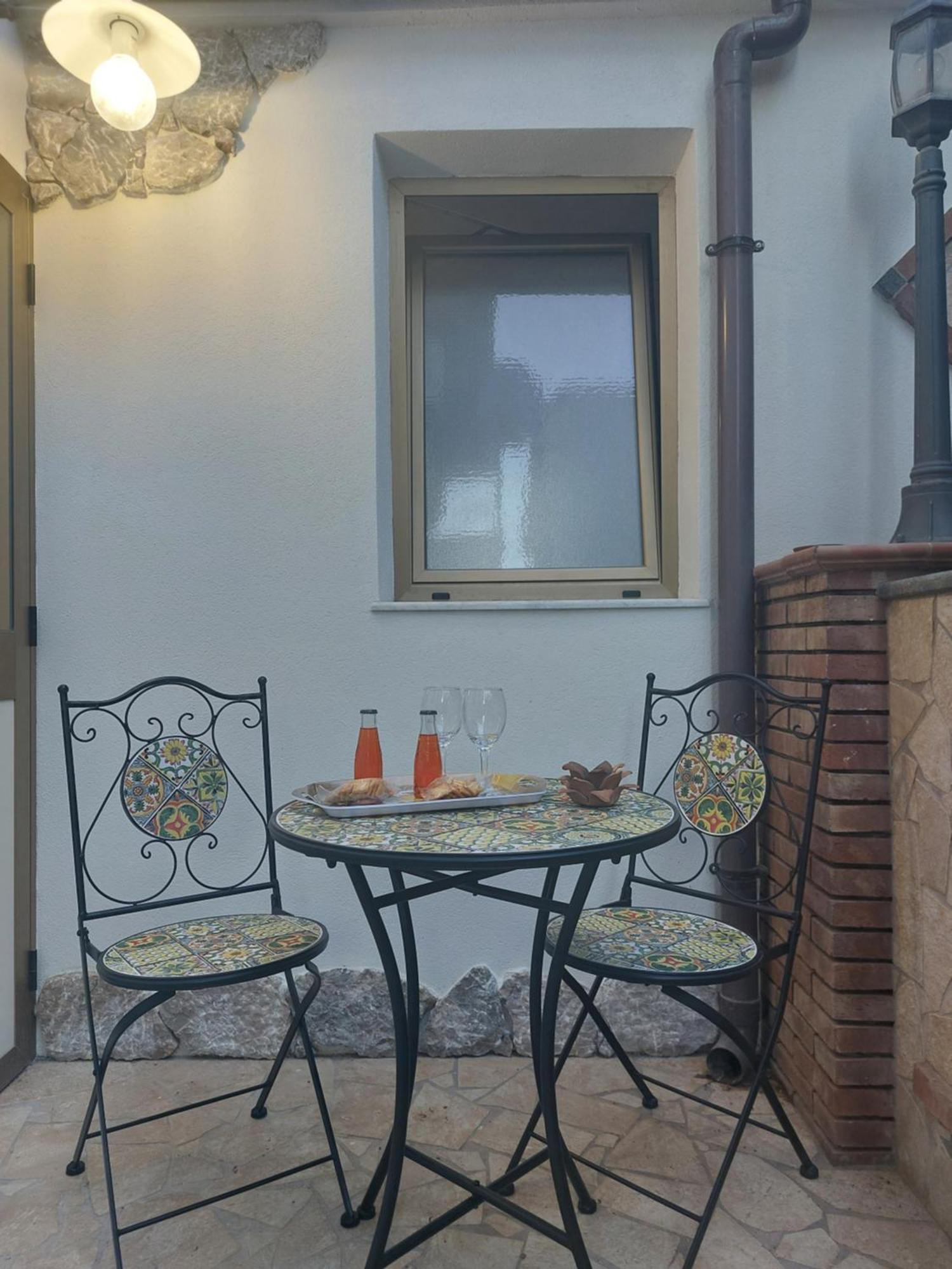 Appartamento Il Girasole Taormina Bagian luar foto